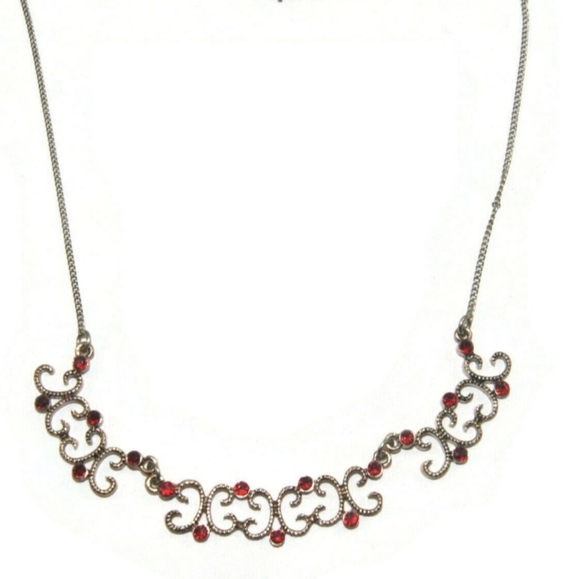 1979 Choker Necklace Ornate Gold Tone Metal Red Rhinestone Accents For AVON - Picture 4 of 7